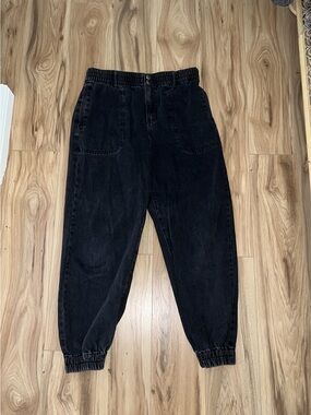 Forever 21 Black High-Waist  Cuff Jeans